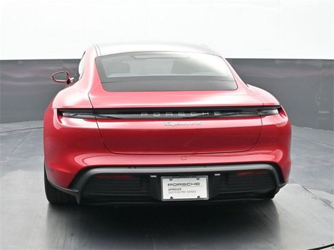 Certified 2022 Porsche Taycan 4S image 22