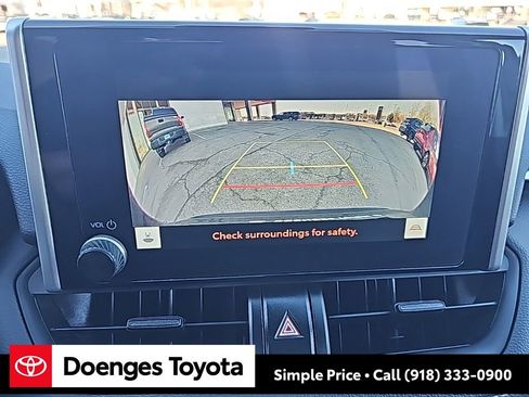 Used 2025 Toyota RAV4 LE image 27