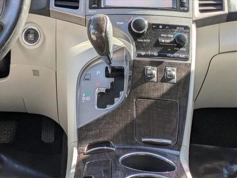 Used 2013 Toyota Venza XLE image 20
