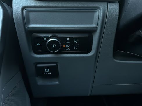 Used 2023 Ford F150 XLT w/ Trailer Tow Package image 23