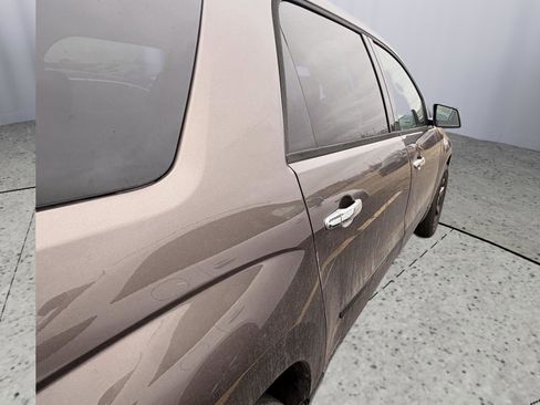 Used 2008 Saturn Outlook XE w/ Preferred Package image 10