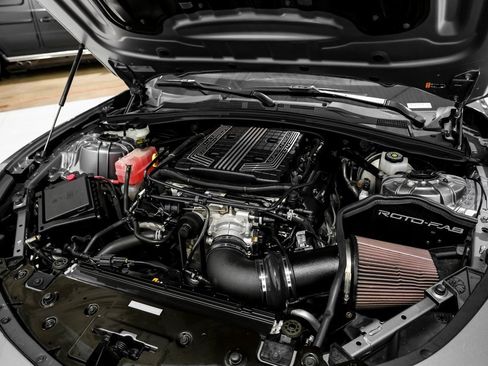 Used 2020 Chevrolet Camaro ZL1 image 43