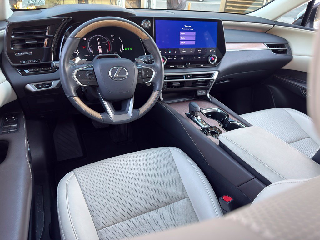 Used 2023 Lexus RX 350 Premium Plus w/ Cold Area Package FWD image 12