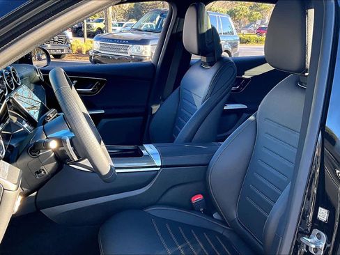 Certified 2026 Mercedes-Benz GLC 300 4MATIC image 8