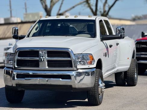 Used 2012 RAM 3500 ST w/ Chrome Appearance Group image 3