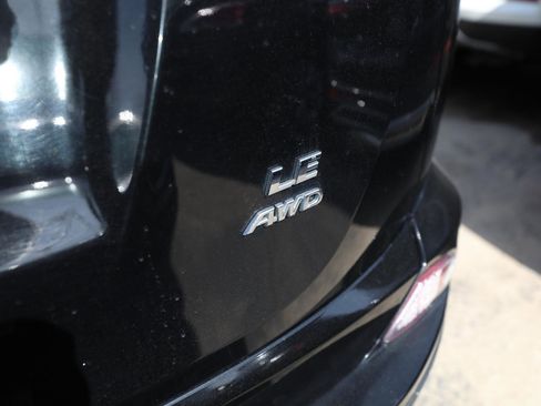Used 2016 Toyota RAV4 LE image 7