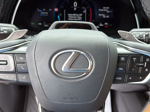 Used 2025 Lexus RX 350 Premium w/ Convenience Package AWD/4WD image 11