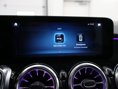 Used 2022 Mercedes-Benz GLB 35 AMG 4MATIC image 68