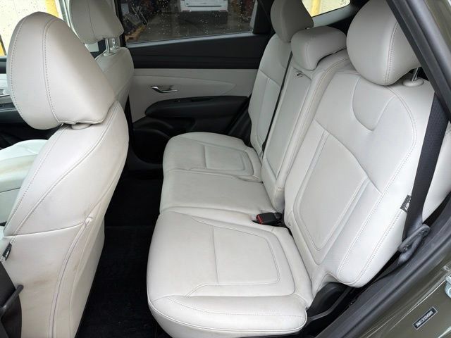 Used 2025 Hyundai Tucson SEL AWD/4WD image 16