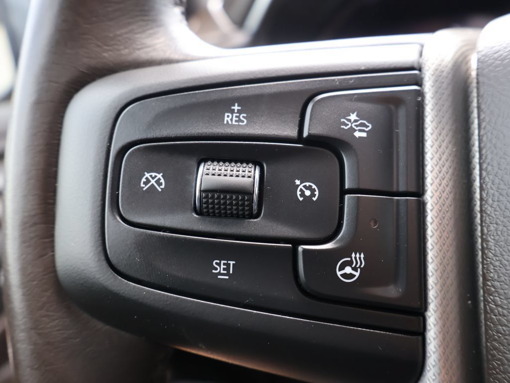 Certified 2022 GMC Yukon Denali w/ Denali Premium Package AWD/4WD image 18