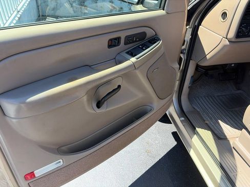Used 2004 GMC Sierra 1500 SLT w/ Light Duty Power Package RWD image 8