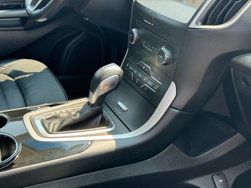 Certified 2017 Ford Edge SEL w/ Equipment Group 201A AWD/4WD image 12