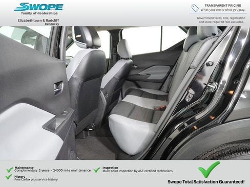 Used 2024 Nissan Kicks SR w/ SR Premium Package FWD image 12