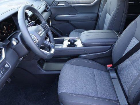 New 2026 GMC Acadia Elevation image 39