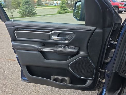Used 2019 RAM 1500 Laramie w/ Sport Appearance Package AWD/4WD image 22