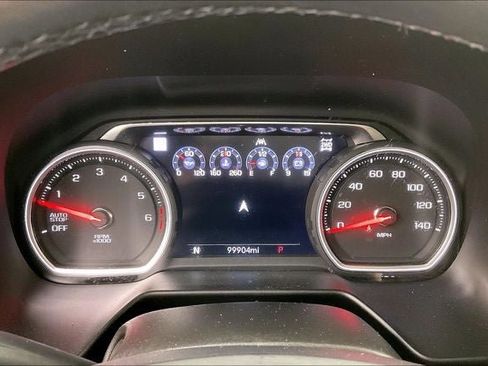 Used 2021 Chevrolet Suburban High Country w/ Premium Package AWD/4WD image 25