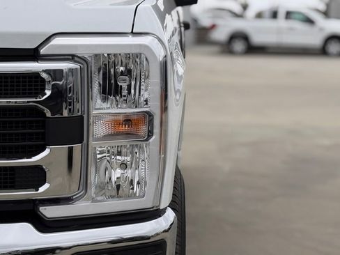 New 2025 Ford F350 XL w/ XL Chrome Package AWD/4WD image 10