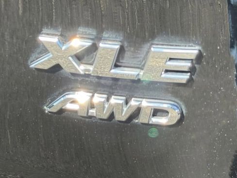 Used 2023 Toyota RAV4 XLE Premium AWD/4WD image 17