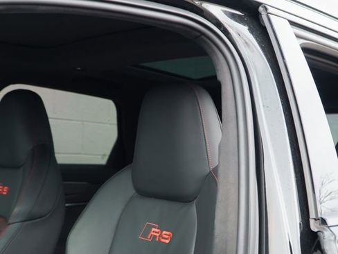 Used 2025 Audi RS 6 performance image 19