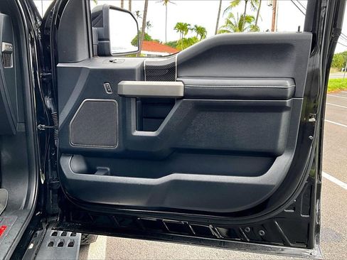 Used 2018 Ford F150 Raptor w/ Equipment Group 802A Luxury image 19