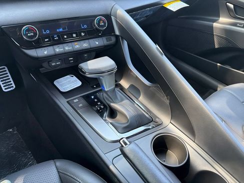 New 2026 Hyundai Elantra SEL Sport FWD image 26