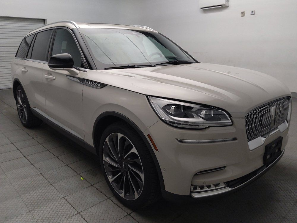 Used 2020 Lincoln Aviator Reserve w/ Equipment Group 202A AWD/4WD image 13
