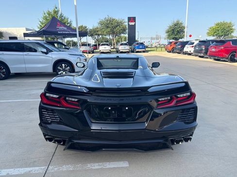 Used 2023 Chevrolet Corvette Stingray Premium Conv w/ Z51 Performance Package RWD image 4