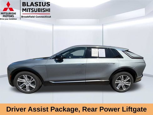 Used 2024 Cadillac Lyriq Tech w/ Driver Assist Package AWD/4WD image 9
