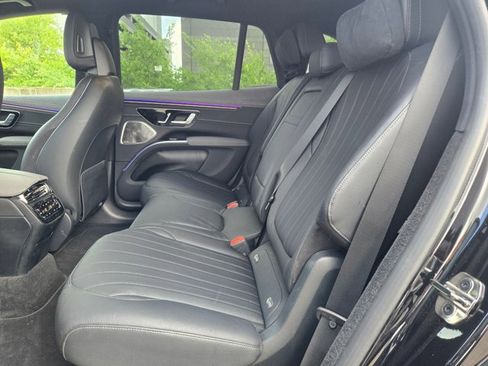 Used 2023 Mercedes-Benz EQS 450+ SUV image 11