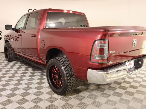 Used 2021 RAM 1500 Classic SLT image 21