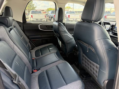 Used 2023 Ford Bronco Sport Outer Banks w/ Tech Package AWD/4WD image 16