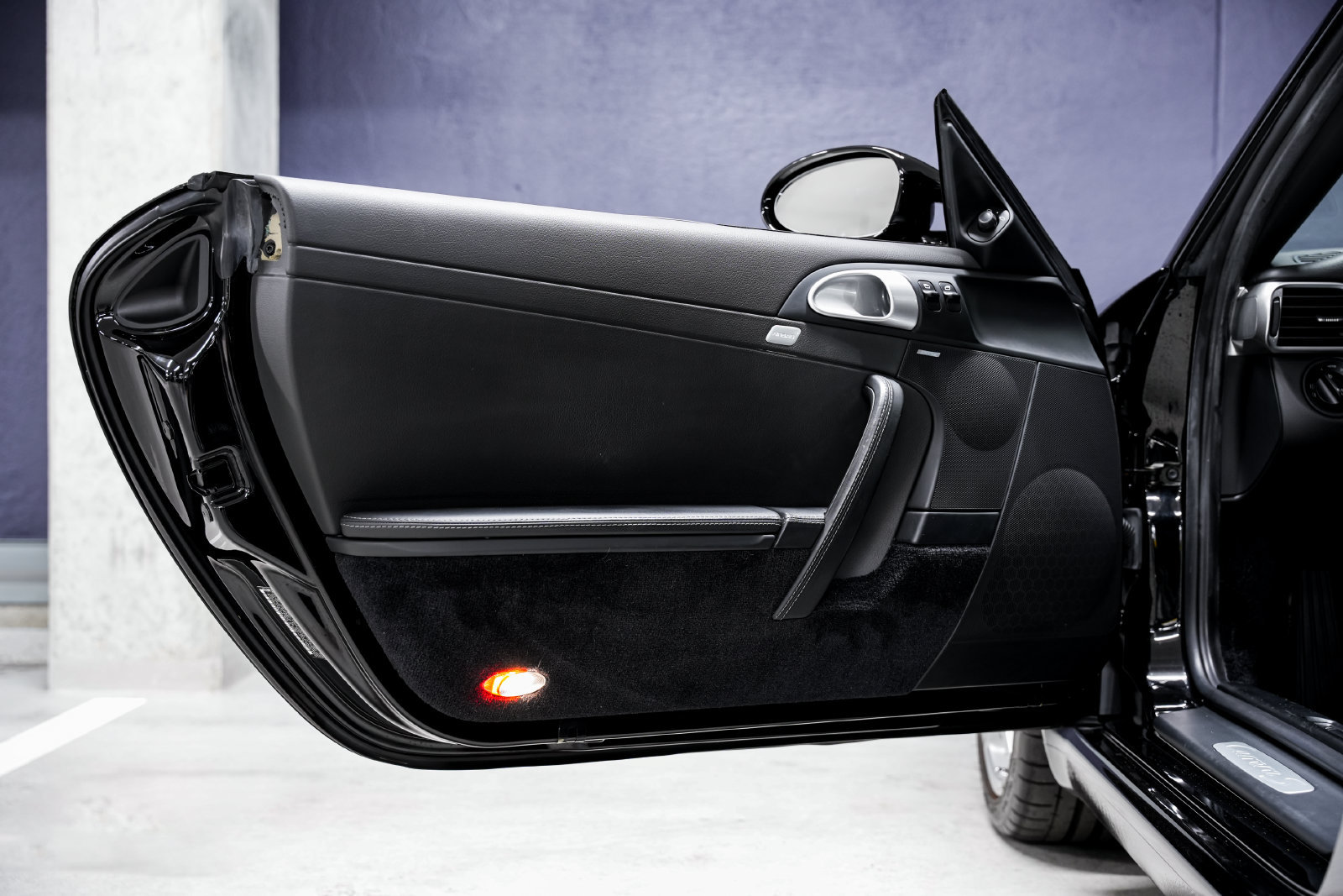 Used 2006 Porsche 911 Carrera S RWD image 19