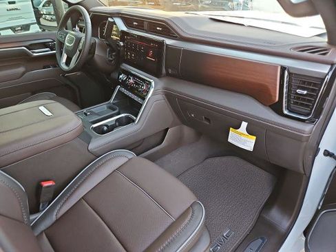 New 2026 GMC Sierra 2500 Denali w/ Denali Reserve Package image 72