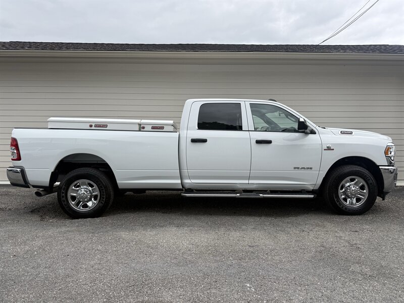 Used 2022 RAM 2500 Tradesman w/ Chrome Appearance Group RWD image 1