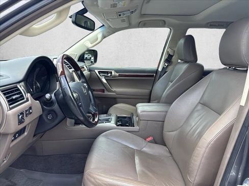 Used 2018 Lexus GX 460 Premium w/ Premium Package AWD/4WD image 10
