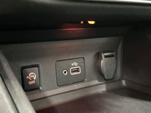 Used 2024 Nissan Sentra S FWD image 25