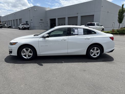 Used 2024 Chevrolet Malibu LT FWD image 6