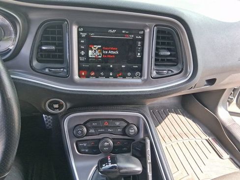 Used 2022 Dodge Challenger R/T Scat Pack w/ Shaker Package RWD image 21