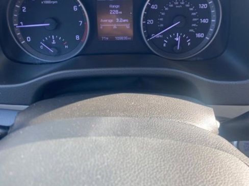 Used 2018 Hyundai Elantra Value Edition image 19