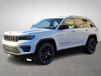 New 2025 Jeep Grand Cherokee Limited w/ Black Appearance Package