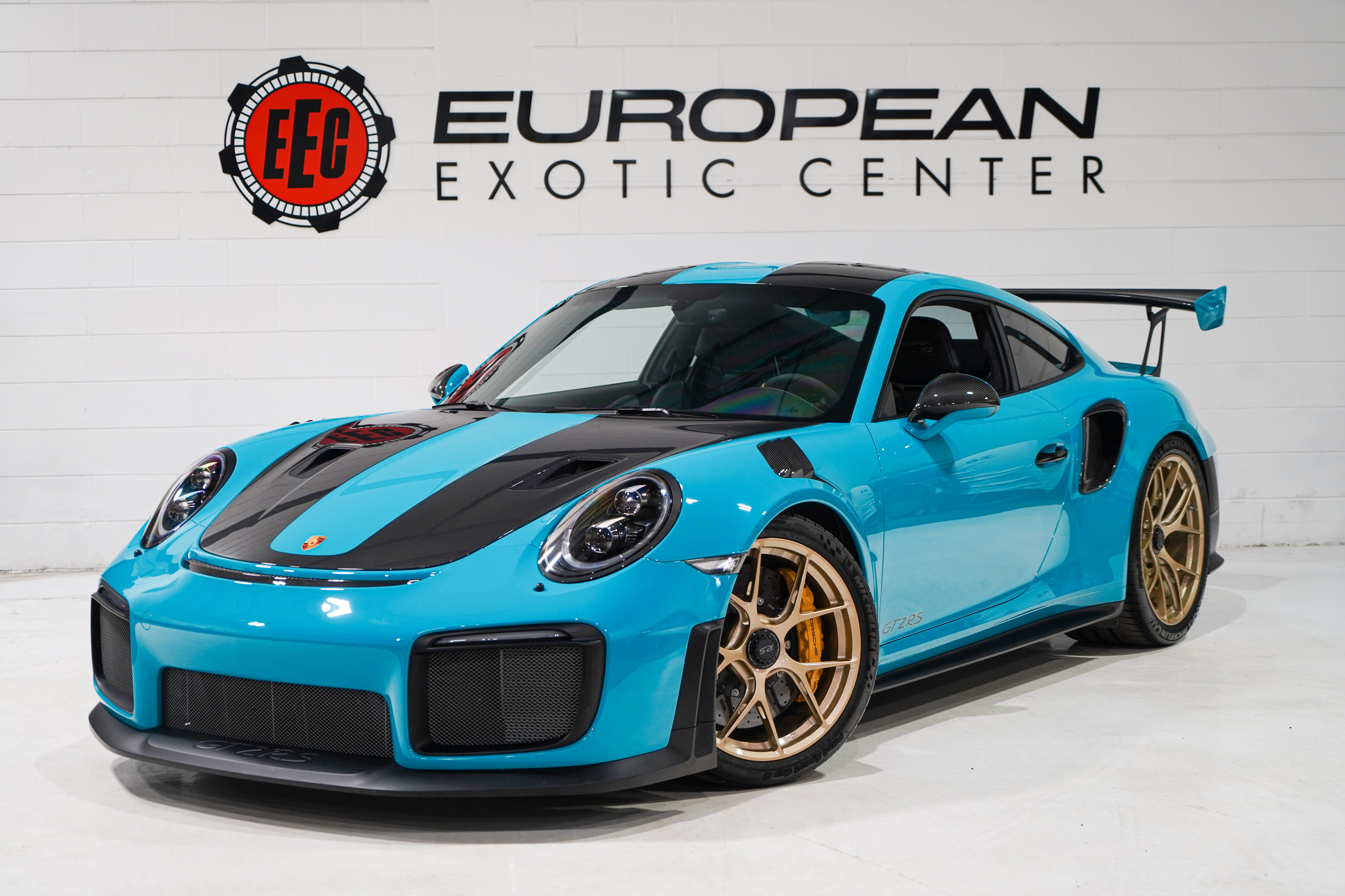 Used 2018 Porsche 911 GT2 RS RWD image 4