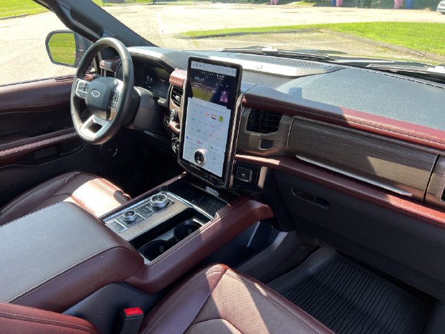 Certified 2023 Ford Expedition Limited AWD/4WD image 40