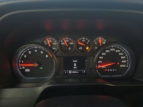 Used 2020 Chevrolet Silverado 2500 Custom image 22