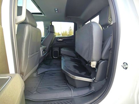 New 2026 GMC Sierra 1500 SLT w/ SLT Premium Plus Package image 15