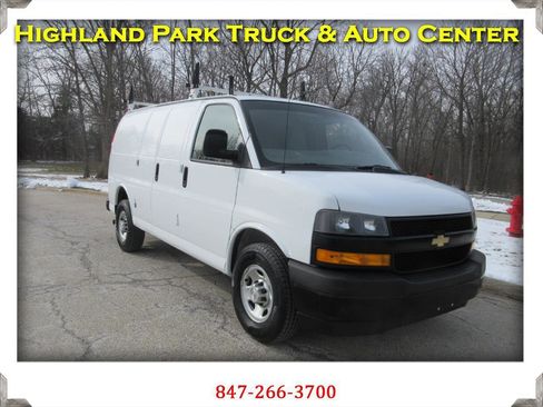 Used 2019 Chevrolet Express 2500 2500 Cargo image 1