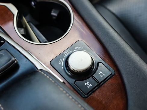 Used 2019 Lexus RX 350L AWD image 27