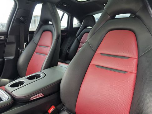 Certified 2023 Porsche Panamera 4 Platinum Edition AWD/4WD image 5