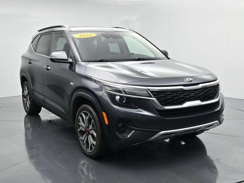 Used 2021 Kia Seltos S AWD/4WD image 2