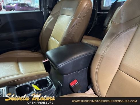 Used 2022 Jeep Wrangler Unlimited Rubicon 4xe w/ Cold Weather Group image 20