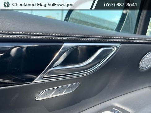 Used 2025 Genesis GV80 2.5T Standard image 15